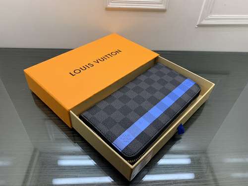 Picture of LV Wallets _SKUfw121380157fw